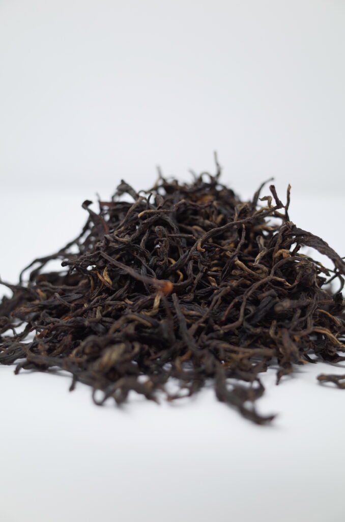 Curated Whole Leaf Tea r0020132