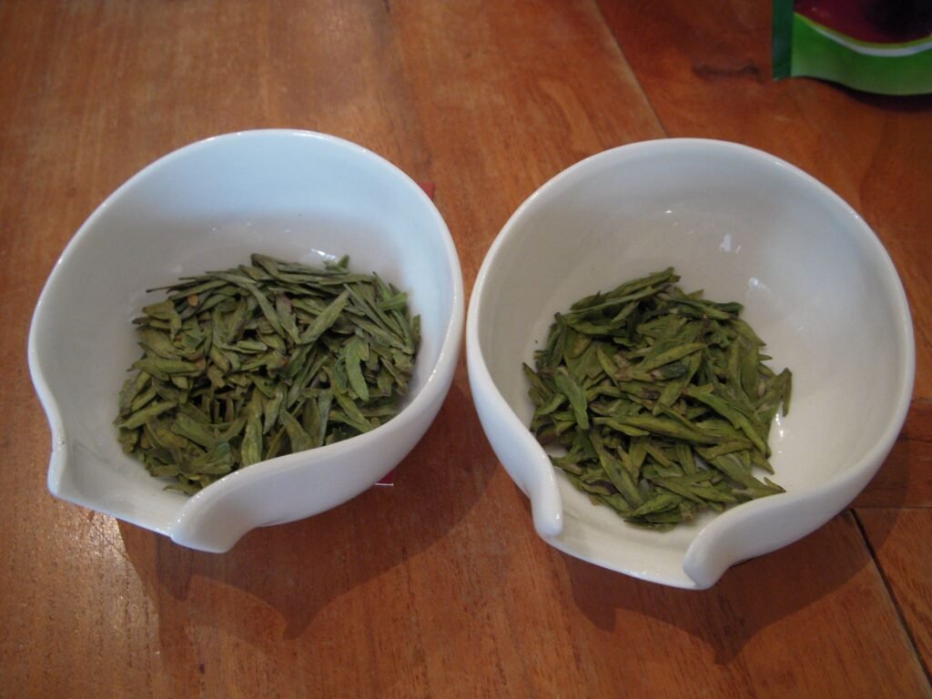 Green Tea 绿茶 Longjing (龙井) green tea leaves